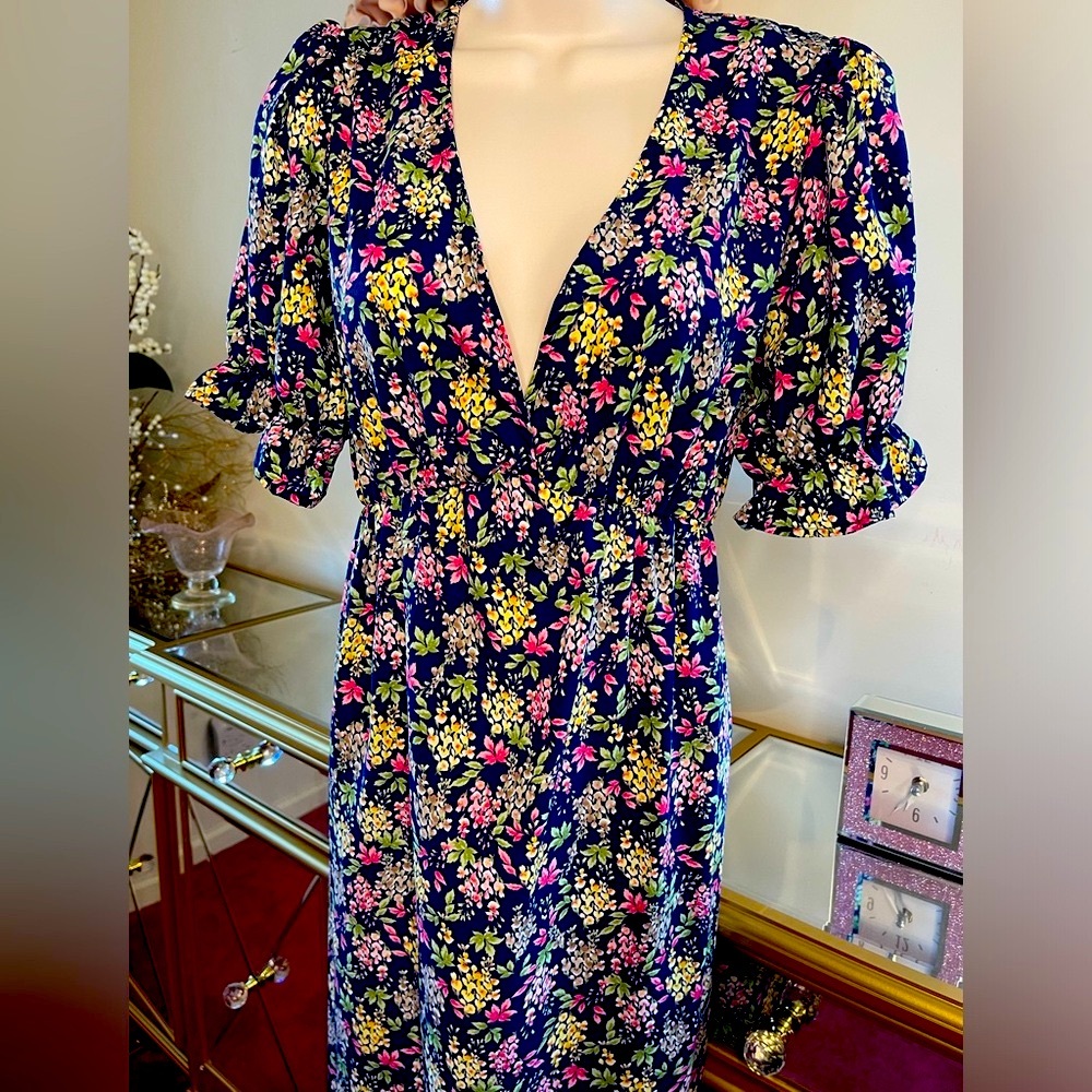 Floral print maxi dress short puff sleeves v-neckline empire waist side slits L